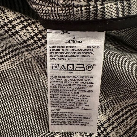 Banana Republic Pleat Skirt - Picture 5 of 7